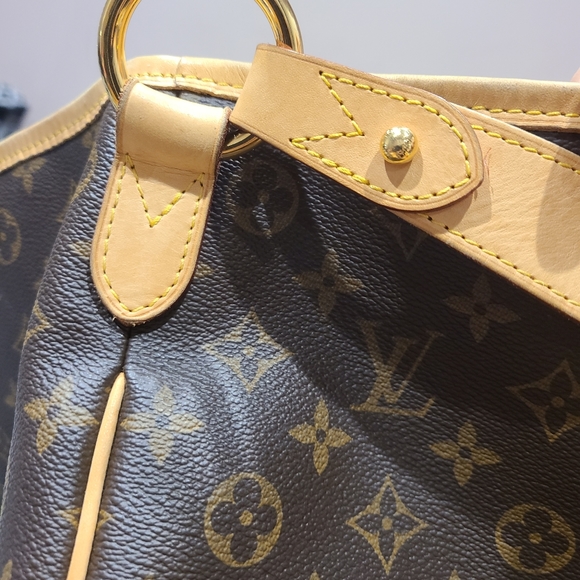 Sold - Picture 4 of 13